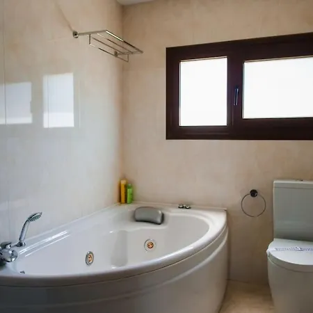 Luxury Kassandrino Kassandrinón